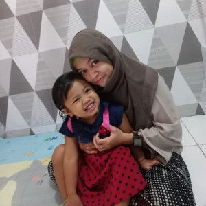 Siti Rahmawanti profile icon