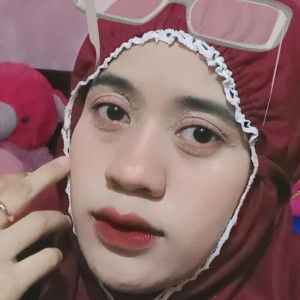 Lily Violita Sari profile icon