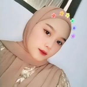 Tia Angela Leo profile icon