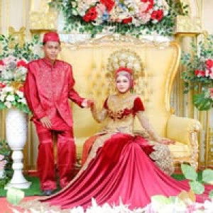 Dinda Aprilia profile icon