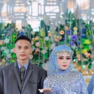 Novita ZulLiiyantii profile icon