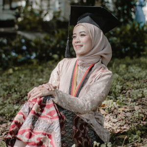 Alinda Ayu profile icon