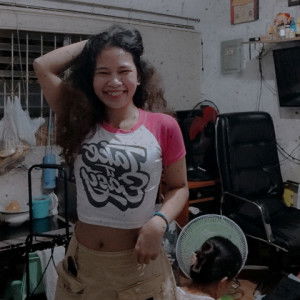 CLARISSE LAZARRA profile icon