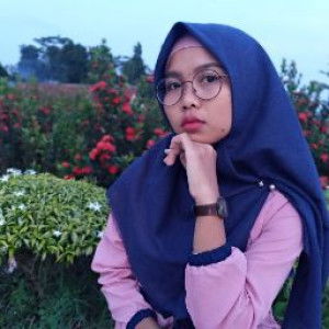 Hesty Kirana profile icon