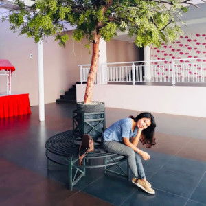 Lia Ika profile icon