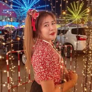 Mona Kw profile icon