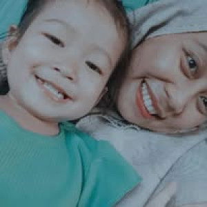 Maryam Hasna profile icon