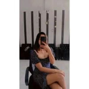 Novi Anggraeni profile icon