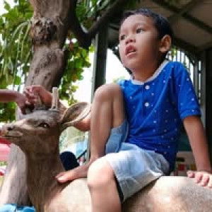 Neneng Andriyani profile icon