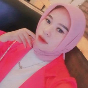 Rosma Wati profile icon