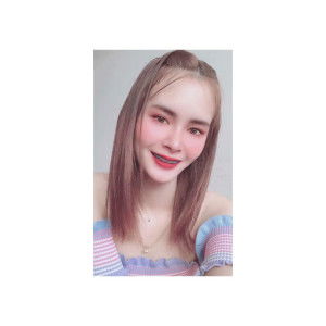 Panida Jantarakoon profile icon