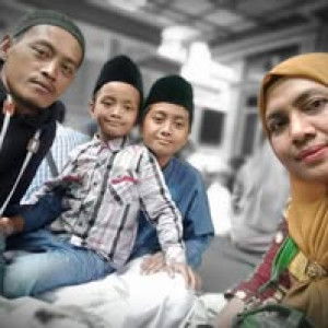 Lia Nopitasari profile icon