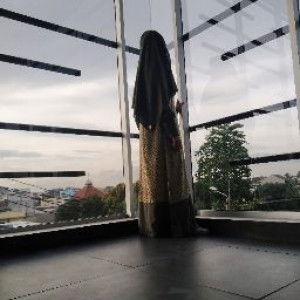 Evi Fitriani profile icon