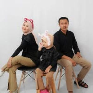 Violetta Arsela Nouren profile icon