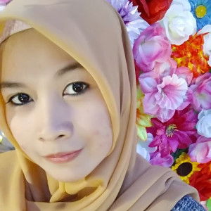 rini wahyuniriniwahyuni451 profile icon