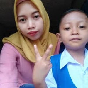 Reni Misraeni profile icon