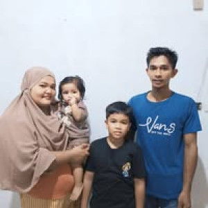 Rini Haryanti profile icon
