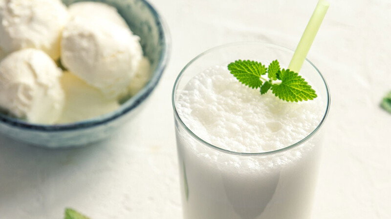 Recipes: Vanilla Milkshake | theAsianparent