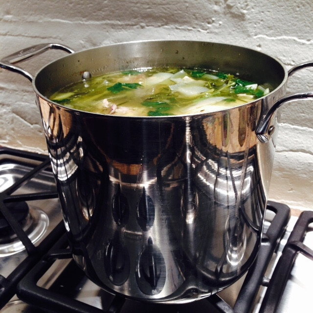 Recipes: Beef Bone Broth | theAsianparent