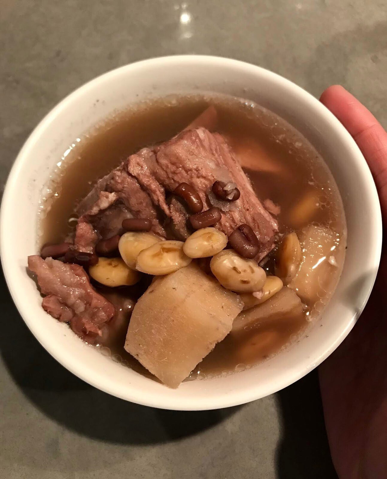 Recipes: Pork Bones & Arrowroot Soup | theAsianparent