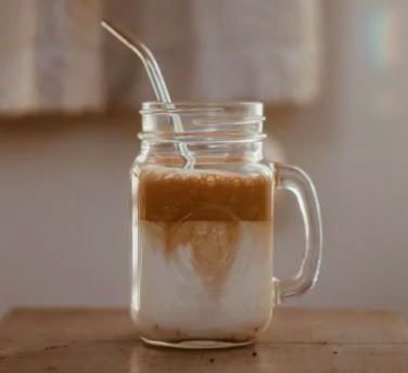 Dalgona Coffee
