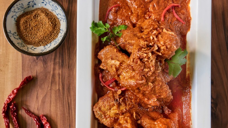 Singapore chicken curry