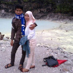 Titi Laelasari profile icon