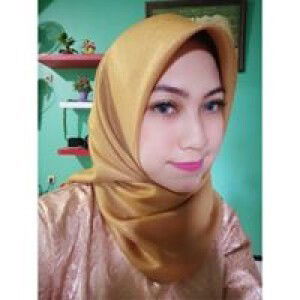 Fitria Damaiyanti profile icon