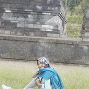 tratar wati ratan s  profile icon