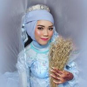 Lusy Oktavia profile icon