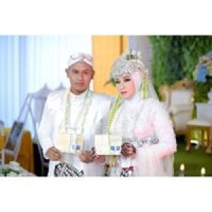 MiLa Ayu Octavia profile icon