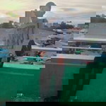 Thanapat Thongrod profile icon