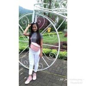 Meggathry Ambarr Larassatty profile icon