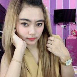 XYolanda profile icon