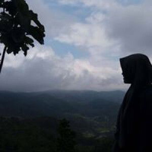 Rini Sushanty profile icon