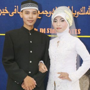 Nur endah profile icon