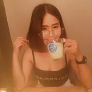 Sukunya Bee profile icon