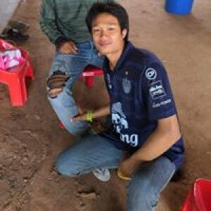 รู้ทุกเรื่อง ยกเว้น เรื่องจริง profile icon