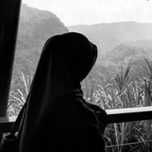 Nopi Anggraeni profile icon