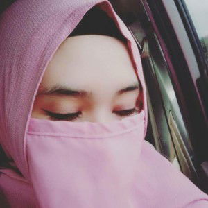 DEWI SETYANINGSIH profile icon