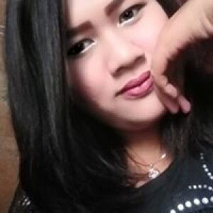 Yanie ChieNiew profile icon