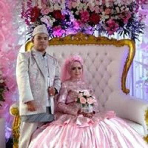 Rohmah El Haq profile icon