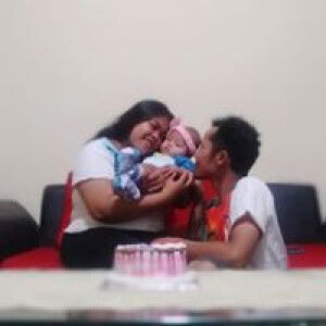 Reni Anggraini profile icon