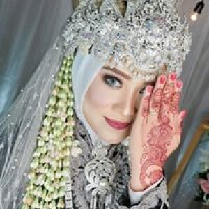 Rahayu Yuulian profile icon