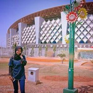 Hari Yanti profile icon