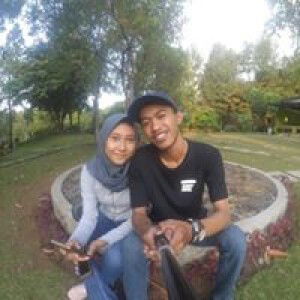 Silvia ayu wandini profile icon