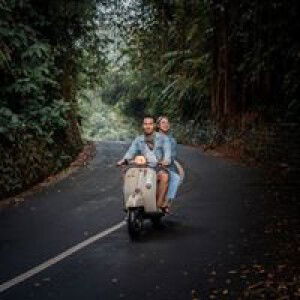 Adek Rahayu Lestarii profile icon