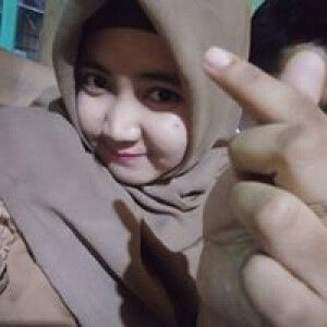 Laili Oktavia profile icon