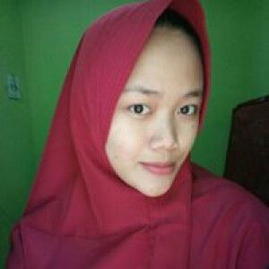 Titi Kusmiati profile icon