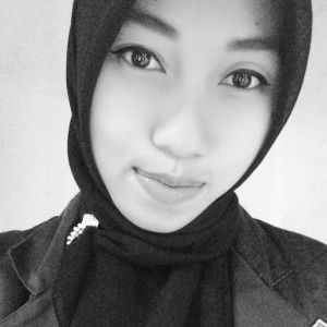 Titin Agusetyani profile icon